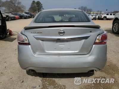 Zdjęcie 6 z 12 samochodu: 2015 NISSAN ALTIMA 2.5 VIN:1N4AL3AP8FC482240 - miniatura