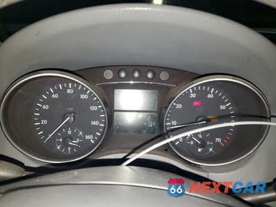 Zdjęcie 9 z 13 samochodu: 2006 MERCEDES-BENZ ML 350 VIN:4JGBB86E16A086642 - miniatura