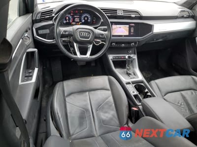 Zdjęcie 8 z 14 samochodu: 2020 AUDI Q3 PREMIUM VIN:WA1AECF30L1038250 - miniatura