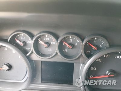Zdjęcie 9 z 13 samochodu: 2019 CHEVROLET SILVERADO K1500 TRAIL BOSS CUSTOM VIN:1GCPYCEF4KZ238695 - miniatura