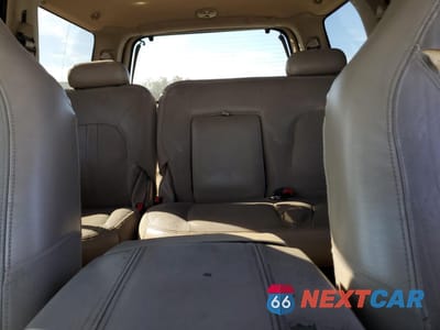 Zdjęcie 10 z 15 samochodu: 2002 FORD EXPEDITION EDDIE BAUER VIN:1FMEU17L82LA75476 - miniatura