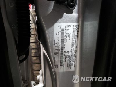 Zdjęcie 13 z 13 samochodu: 2014 FORD FOCUS TITANIUM VIN:1FADP3N23EL379211 - miniatura