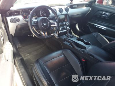Zdjęcie 8 z 14 samochodu: 2016 FORD MUSTANG VIN:1FATP8UH4G5324174 - miniatura