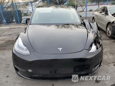 Piąte zdjęcie samochodu w środku: 2023 TESLA MODEL Y VIN:7SAYGAEE5PF902148 - miniatura