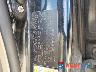 Zdjęcie 13 z 13 samochodu: 2009 KIA BORREGO LX VIN:KNDJJ741X95019412 - miniatura