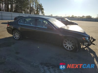 Czwarte zdjęcie samochodu z boku: 2007 BMW 750 VIN:WBAHN83517DT71095 - miniatura