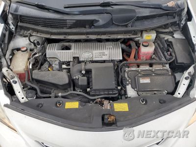 Zdjęcie 12 z 14 samochodu: 2014 TOYOTA PRIUS V VIN:JTDZN3EU2E3364187 - miniatura
