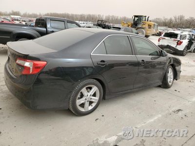 Trzecie zdjęcie samochodu z tyłu: 2012 TOYOTA CAMRY BASE VIN:4T1BF1FK0CU176965 - miniatura