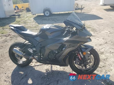 2023 KAWASAKI ZX1002 M JKBZXVM19PA004383 - główne zdjęcie licytacji z USA - miniatura