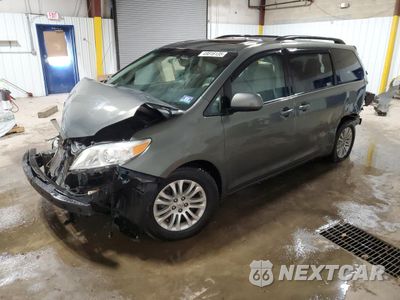 2011 TOYOTA SIENNA XLE 5TDYK3DC4BS064464 - główne zdjęcie licytacji z USA - miniatura
