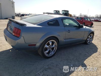 Trzecie zdjęcie samochodu z tyłu: 2005 FORD MUSTANG VIN:1ZVFT80N555162676 - miniatura