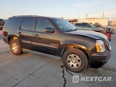 Czwarte zdjęcie samochodu z boku: 2008 GMC YUKON VIN:1GKFC130X8R218395 - miniatura