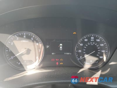 Zdjęcie 9 z 14 samochodu: 2017 GENESIS G80 BASE VIN:KMHGN4JE6HU201578 - miniatura