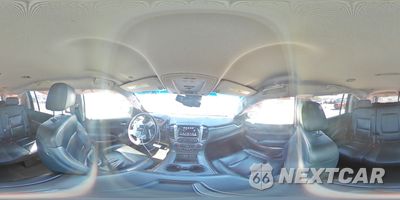Zdjęcie 14 z 15 samochodu: 2019 CHEVROLET SUBURBAN K1500 LT VIN:1GNSKHKC3KR188589 - miniatura