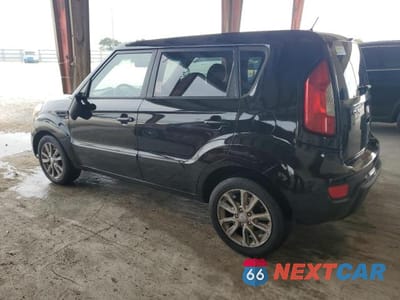 Drugie zdjęcie samochodu z przodu: 2013 KIA SOUL + VIN:KNDJT2A68D7607982 - miniatura