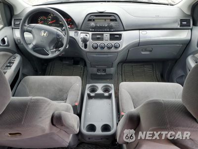 Zdjęcie 8 z 13 samochodu: 2005 HONDA ODYSSEY LX VIN:5FNRL38265B083707 - miniatura