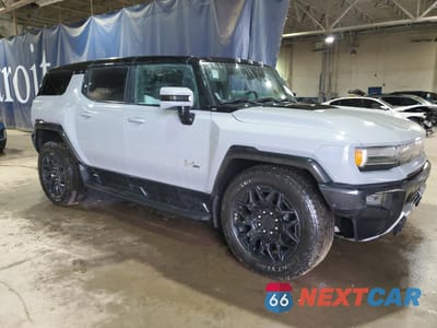 Czwarte zdjęcie samochodu z boku: 2025 GMC HUMMER SUV 2X VIN:1GKT0NDE3SU110735 - miniatura