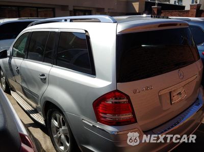 Trzecie zdjęcie samochodu z tyłu: 2012 MERCEDES-BENZ GL 450 4MATIC VIN:4JGBF7BE1CA777189 - miniatura