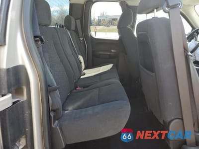 Zdjęcie 10 z 12 samochodu: 2008 GMC SIERRA K2500 HEAVY DUTY VIN:1GTHK29K48E138099 - miniatura