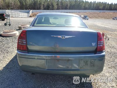 Zdjęcie 6 z 13 samochodu: 2006 CHRYSLER 300C VIN:2C3KA63H56H134991 - miniatura