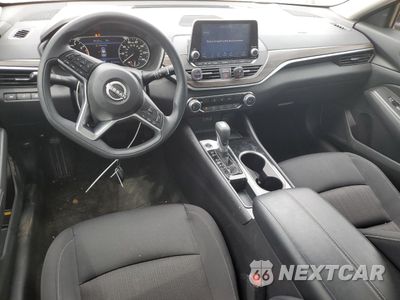 Zdjęcie 8 z 15 samochodu: 2024 NISSAN ALTIMA SV VIN:1N4BL4DV5RN318392 - miniatura