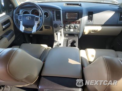 Zdjęcie 8 z 16 samochodu: 2017 TOYOTA SEQUOIA LIMITED VIN:5TDKY5G10HS067722 - miniatura