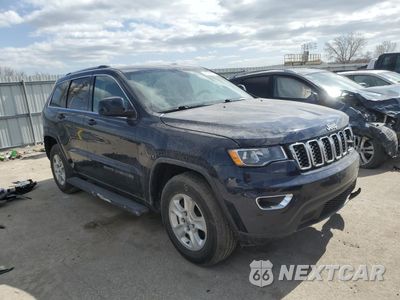 Czwarte zdjęcie samochodu z boku: 2017 JEEP GRAND CHEROKEE LAREDO VIN:1C4RJFAG9HC614266 - miniatura