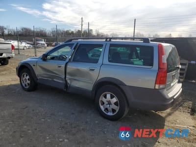 Drugie zdjęcie samochodu z przodu: 2004 VOLVO XC70 VIN:YV1SZ59H841127660 - miniatura