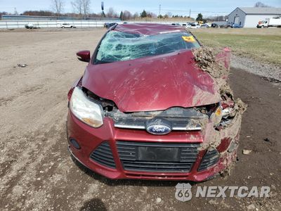 Piąte zdjęcie samochodu w środku: 2014 FORD FOCUS SE VIN:1FADP3F24EL193188 - miniatura