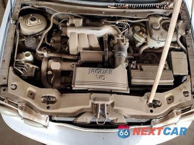 Zdjęcie 11 z 12 samochodu: 2002 JAGUAR X-TYPE SPORT 3.0 VIN:SAJEA53C72WC57036 - miniatura