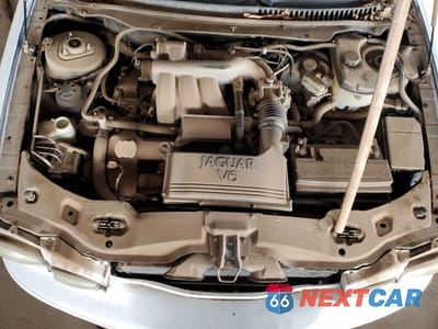 Zdjęcie 11 z 12 samochodu: 2002 JAGUAR X-TYPE SPORT 3.0 VIN:SAJEA53C72WC57036 - miniatura