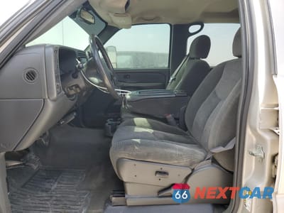 Zdjęcie 7 z 12 samochodu: 2004 CHEVROLET SILVERADO K3500 VIN:1GCHK33294F245071 - miniatura