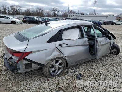 Trzecie zdjęcie samochodu z tyłu: 2021 HYUNDAI ELANTRA SE VIN:5NPLL4AG5MH023385 - miniatura