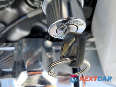 Zdjęcie 8 z 9 samochodu: 2015 SUZUKI VZ1500 VIN:JS1VY55A2F2100119 - miniatura