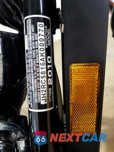 Zdjęcie 9 z 9 samochodu: 2010 HONDA VT750 S VIN:JH2RC5816AK000770 - miniatura