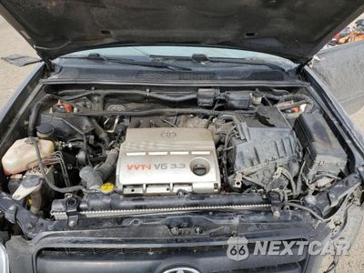 Zdjęcie 12 z 14 samochodu: 2004 TOYOTA HIGHLANDER VIN:JTEEP21A640055557 - miniatura