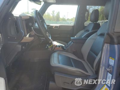 Zdjęcie 7 z 13 samochodu: 2024 FORD BRONCO WILDTRAK VIN:1FMEE2BP1RLA69378 - miniatura