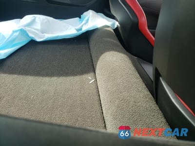 Zdjęcie 10 z 12 samochodu: 2015 CHEVROLET CORVETTE STINGRAY 1LT VIN:1G1YA2D73F5104585 - miniatura