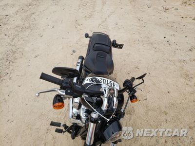 Piąte zdjęcie samochodu w środku: 2018 HARLEY-DAVIDSON FXBR BREAKOUT VIN:1HD1YEJ18JC033893 - miniatura