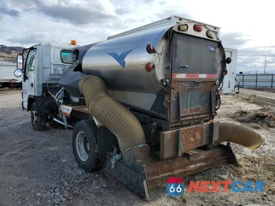 Drugie zdjęcie samochodu z przodu: 2004 ISUZU NPR VIN:JALC4B14547003616 - miniatura