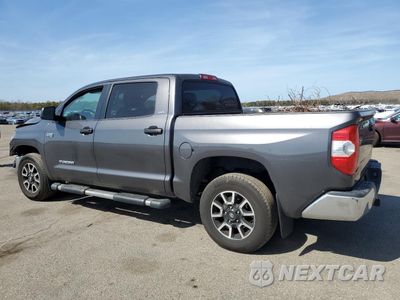 Drugie zdjęcie samochodu z przodu: 2018 TOYOTA TUNDRA CREWMAX SR5 VIN:5TFDY5F15JX721947 - miniatura