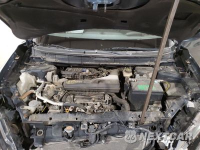 Zdjęcie 13 z 15 samochodu: 2016 NISSAN ROGUE S VIN:KNMAT2MV6GP708803 - miniatura