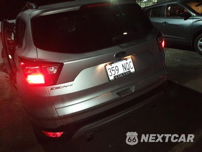 Zdjęcie 6 z 13 samochodu: 2017 FORD ESCAPE SE VIN:1FSCU9G90HUA39911 - miniatura