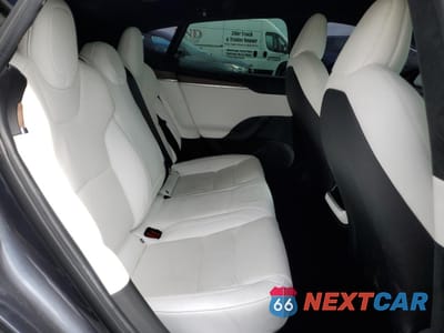 Zdjęcie 10 z 15 samochodu: 2022 TESLA MODEL S VIN:5YJSA1E51NF471406 - miniatura