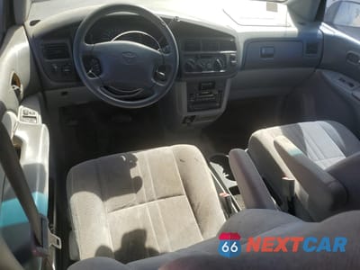 Zdjęcie 8 z 13 samochodu: 1999 TOYOTA SIENNA CE VIN:4T3ZF19C9XU138926 - miniatura