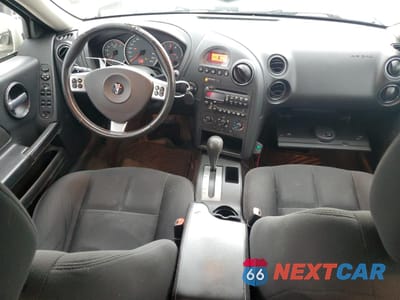 Zdjęcie 8 z 12 samochodu: 2006 PONTIAC GRAND PRIX VIN:2G2WP552961278944 - miniatura