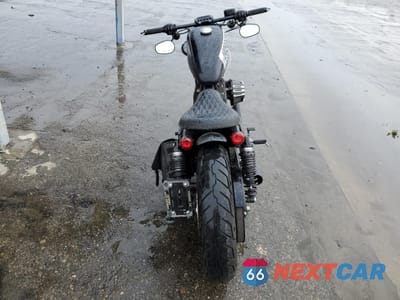 Czwarte zdjęcie samochodu z boku: 2017 HARLEY-DAVIDSON XL883 IRON 883 VIN:1HD4LE231HC406732 - miniatura