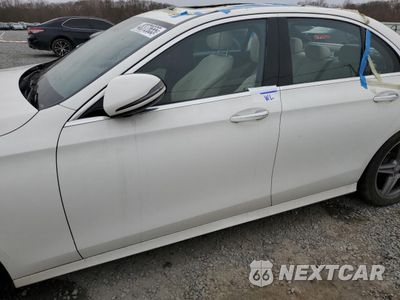 Zdjęcie 12 z 13 samochodu: 2017 MERCEDES-BENZ E 300 VIN:WDDZF4JB8HA054879 - miniatura