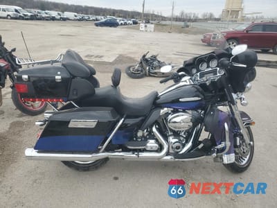 2010 HARLEY-DAVIDSON FLHTK 1HD1KEM1XAB630448 - główne zdjęcie licytacji z USA - miniatura