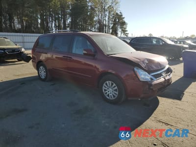 Czwarte zdjęcie samochodu z boku: 2011 KIA SEDONA LX VIN:KNDMG4C73B6369139 - miniatura